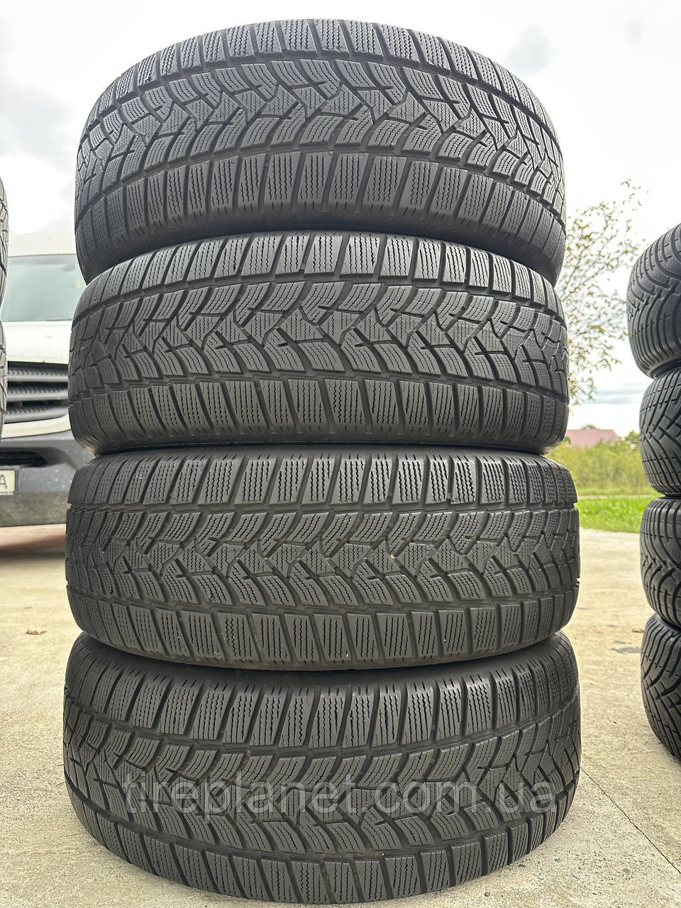 235/60/18 107H XL Dunlop Winter Sport 5 SUV