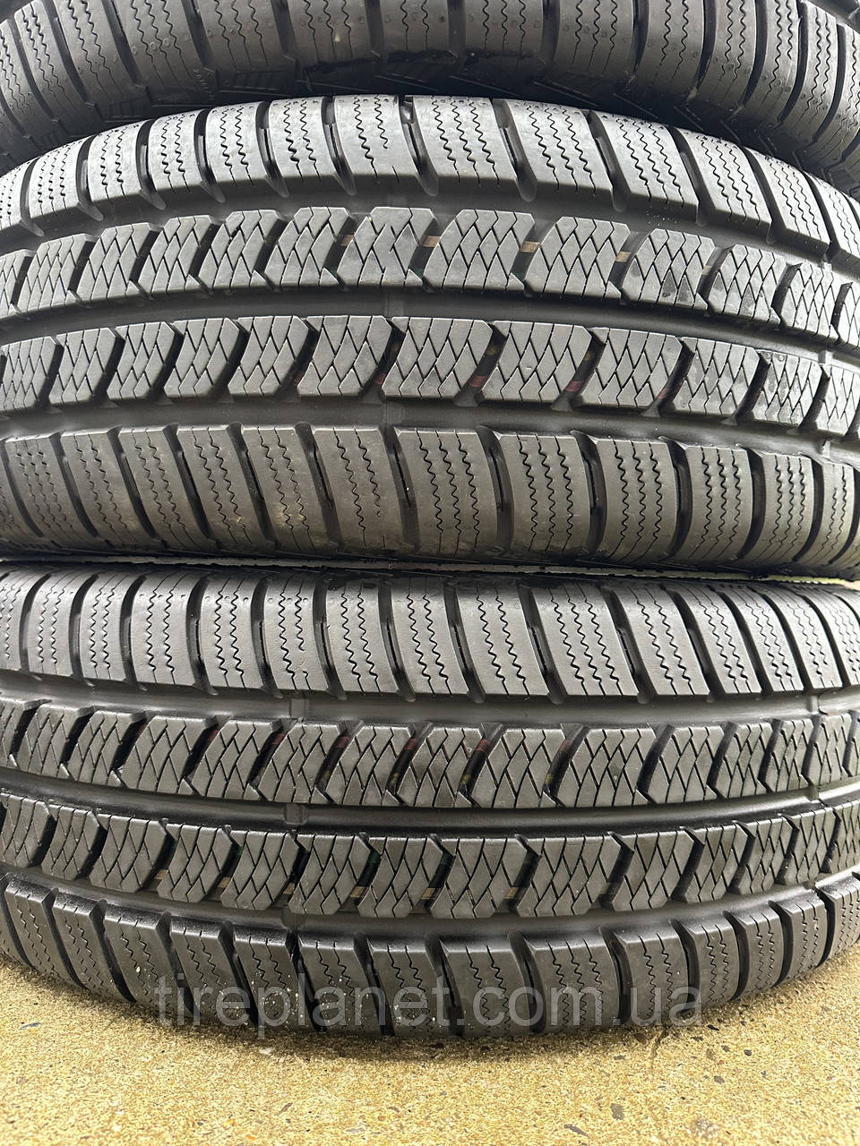 225/75/16C 116/114R Continental Vanco Winter 2 - Зображення 3