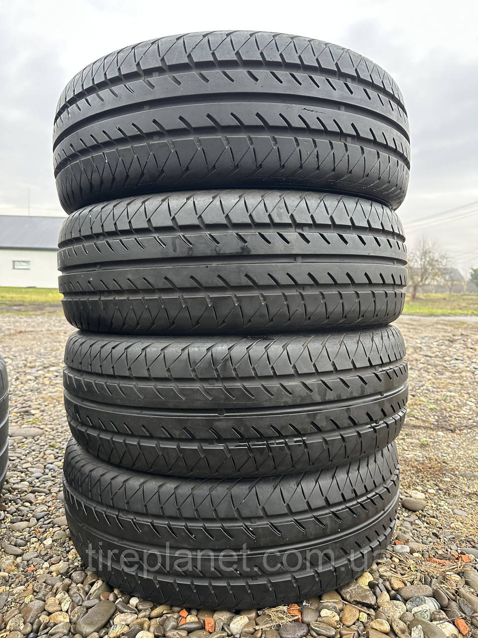 215/65/16C 109/107R Continental Vanco Eco