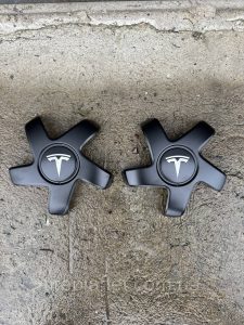 Колпаки, заглушки на диски Tesla
